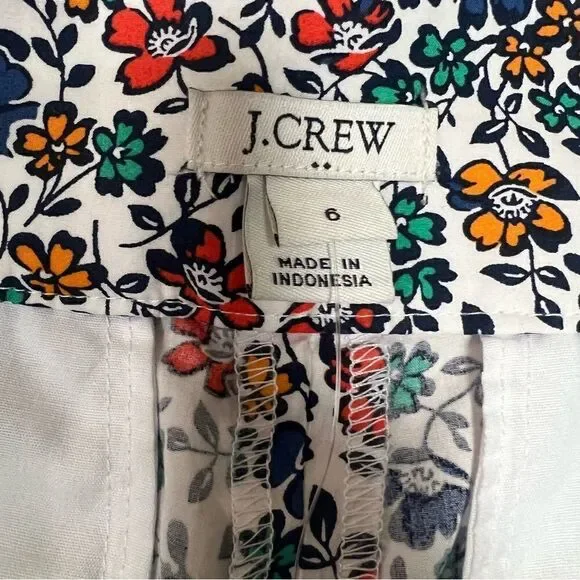 J Crew flowered high waist tie front shorts size 6 - Picture 6 of 7